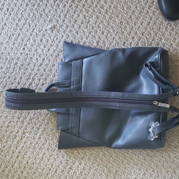 Bulaggi back pack - Picture 3 of 4